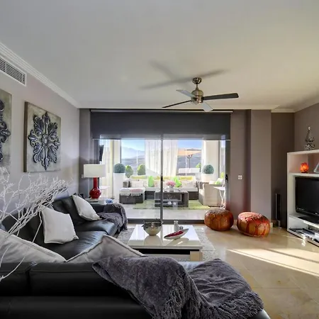 Acosta- Incredible Designer'S Terraced Flat